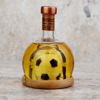 Highland Malt Mini Football in a Bottle Whisky Decanter - 10cl (Stylish Whisky) 40% Highland Malt Mini Football in a Bottle Whisky Decanter - 10cl (Stylish Whisky) 40%